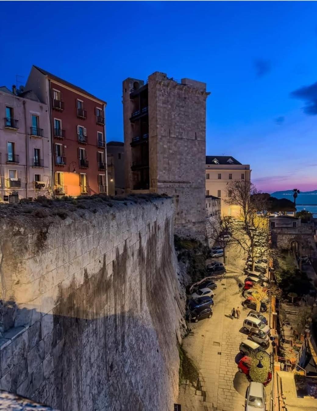 Stupenda A Piazza Galilei * Cagliari
